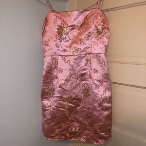 Kilo dress light pink.